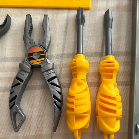 10 PC - Kids Toy Tool Set - Picture 6 of 11